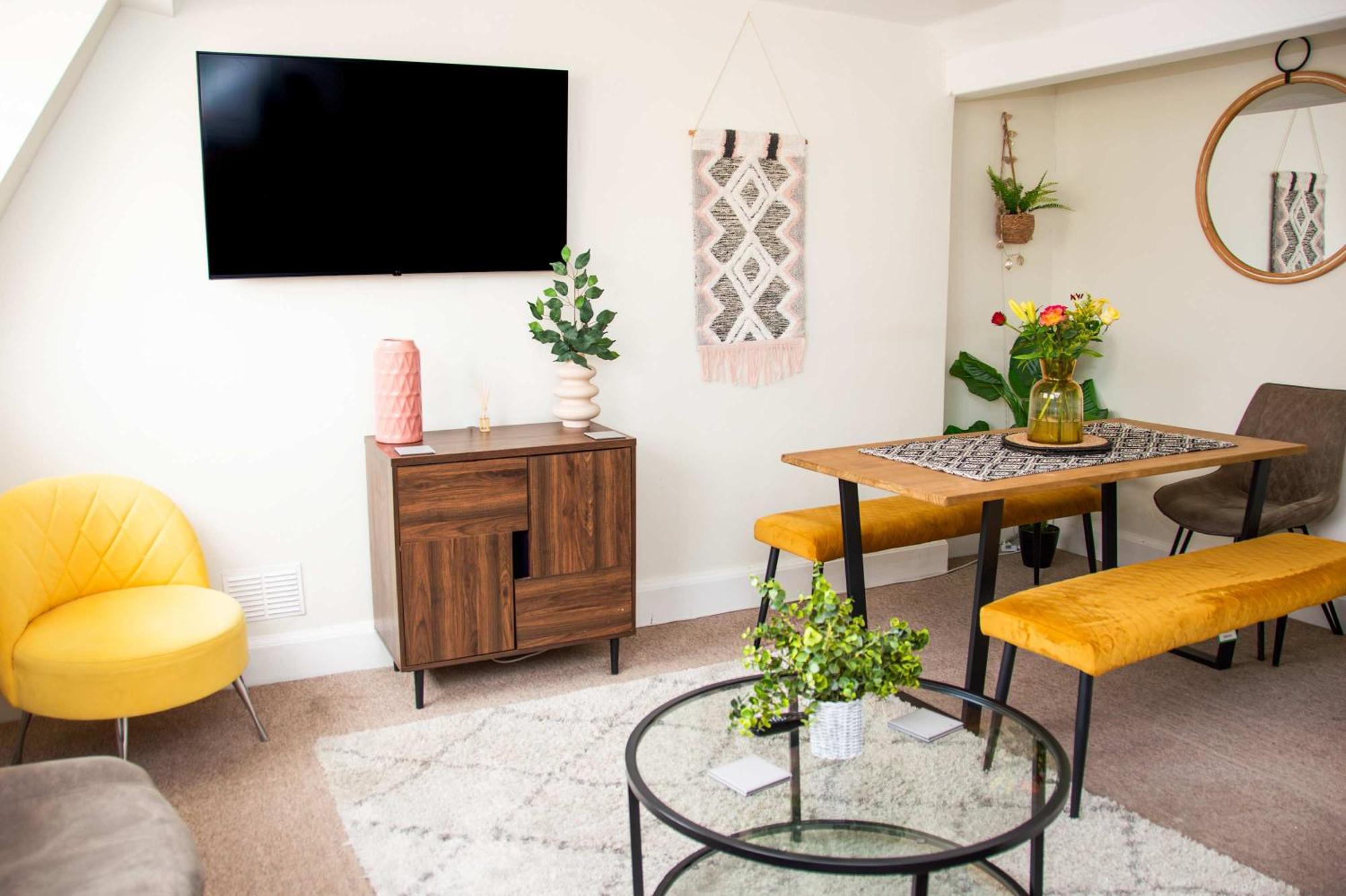 Beautiful Character 3 Bed Centre Holiday home Bath