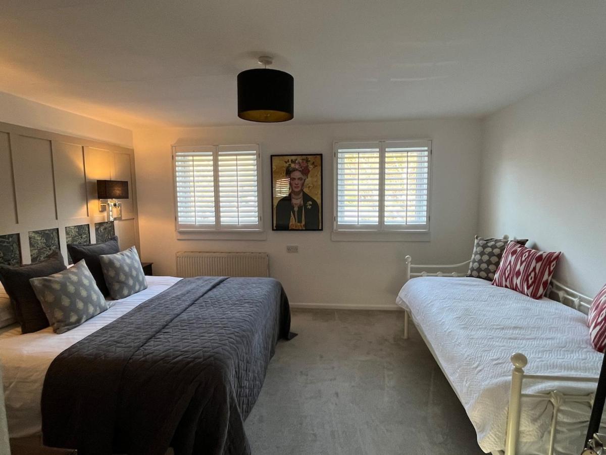 Holiday home Stunning Town House In Centre- Free Parking!