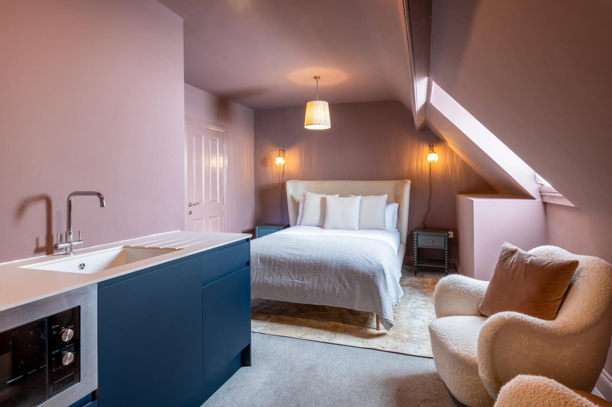 Silcox House Apartment