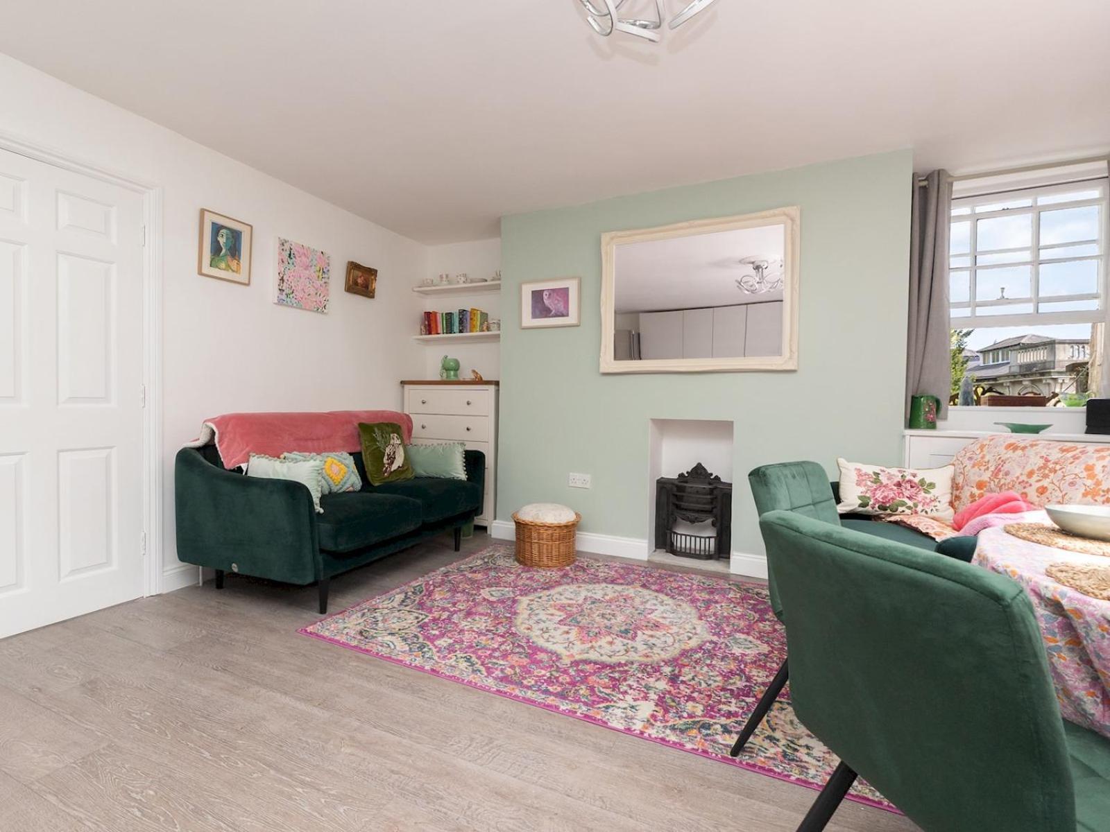 Bright Flat Close To The Centre Pass The Keys * Bath