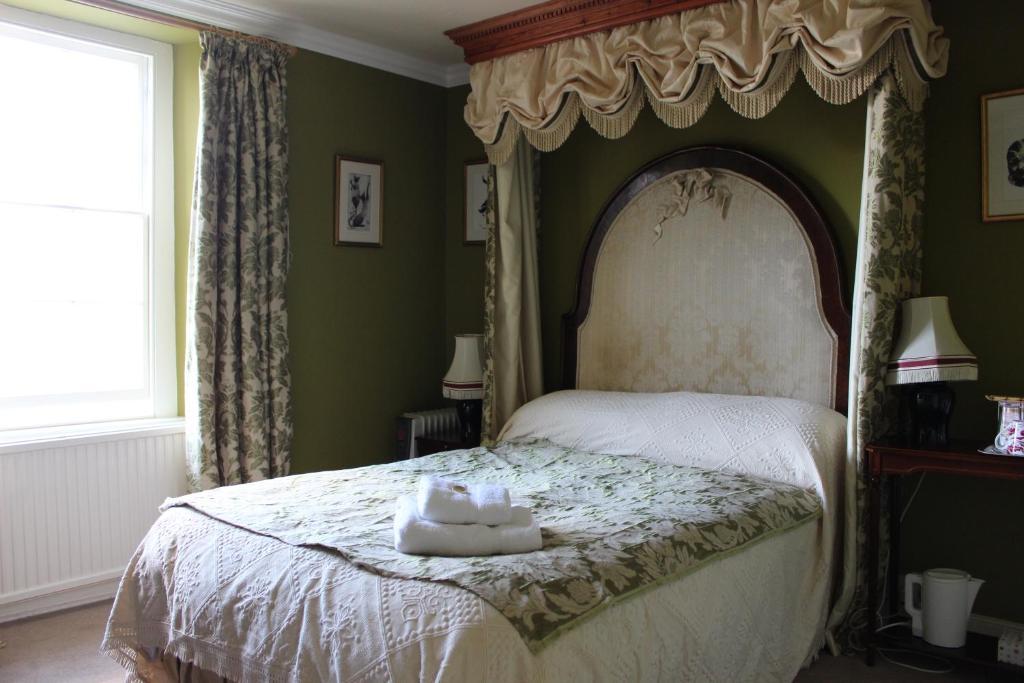 Guest house Bloomfield House
