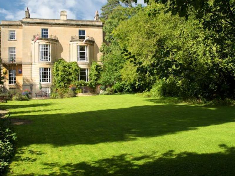 Oyo Bailbrook Lodge, Bath
