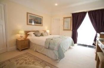 Chestnuts House Boutique 5* Bath