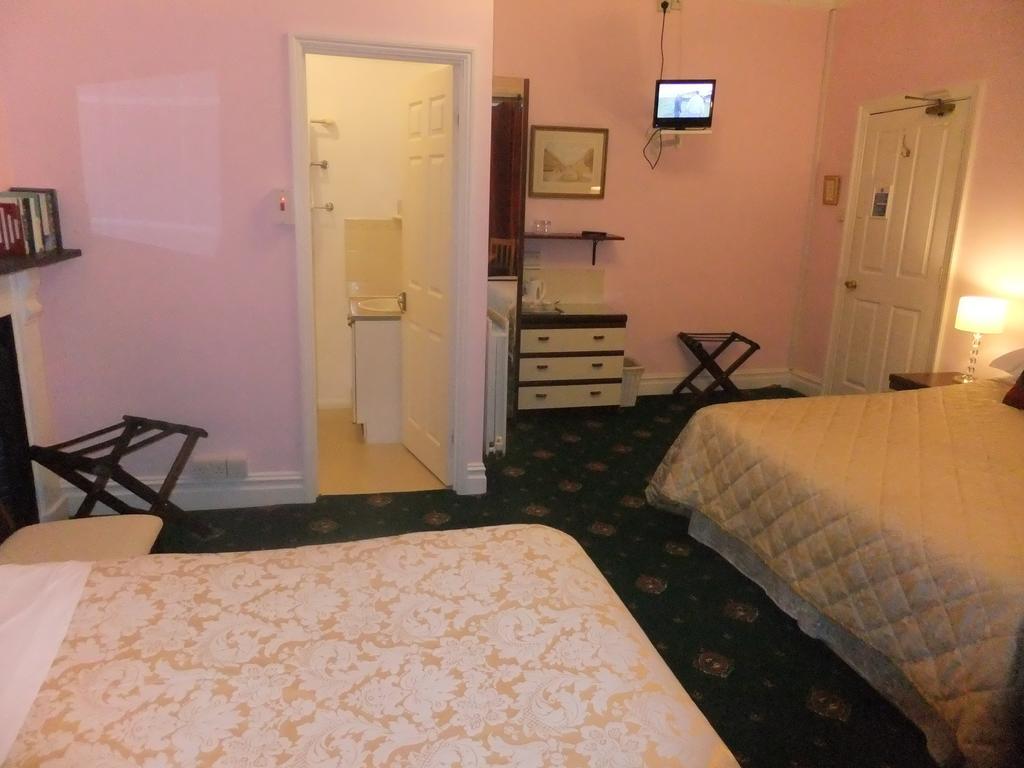 Elgin Bed & Breakfast 3*