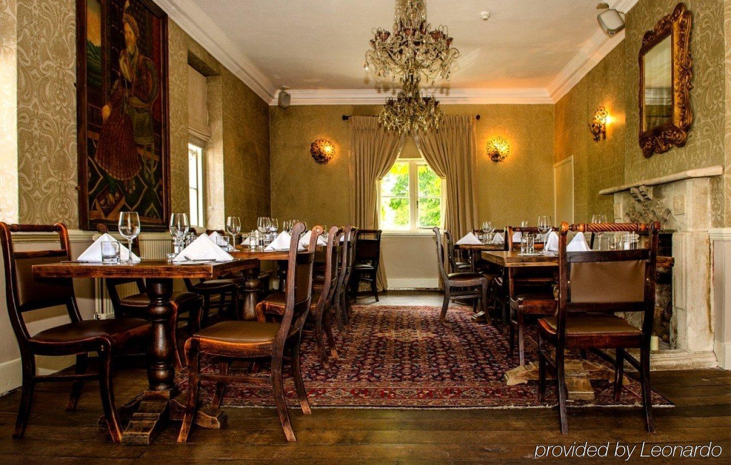 Guest house The Longleat Arms 4*