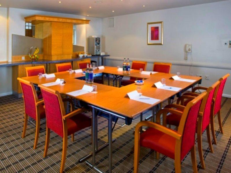Express By Ihg Hotel