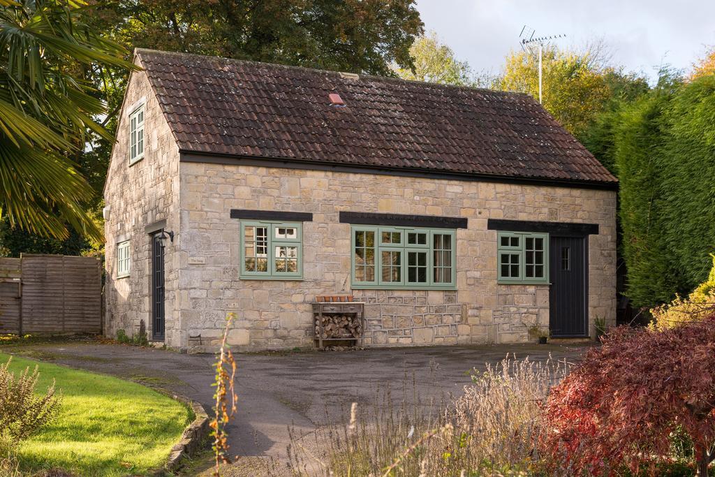 The Snug * Bath