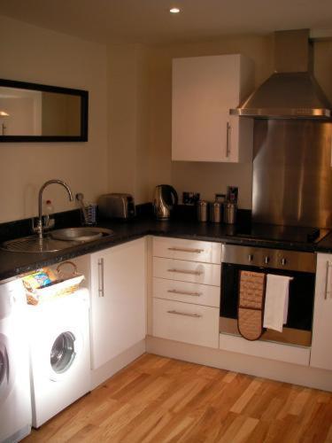 The House - Free 1st Breakfast - Free Parking *