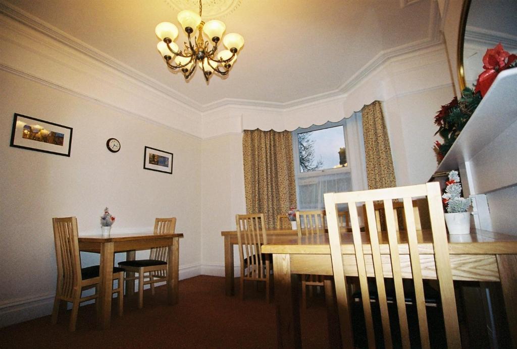 Milton House Bed & Breakfast Bath