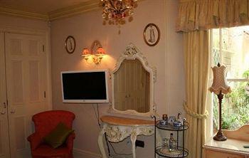 Bed & Breakfast Queen Charlottes Orangery 4*