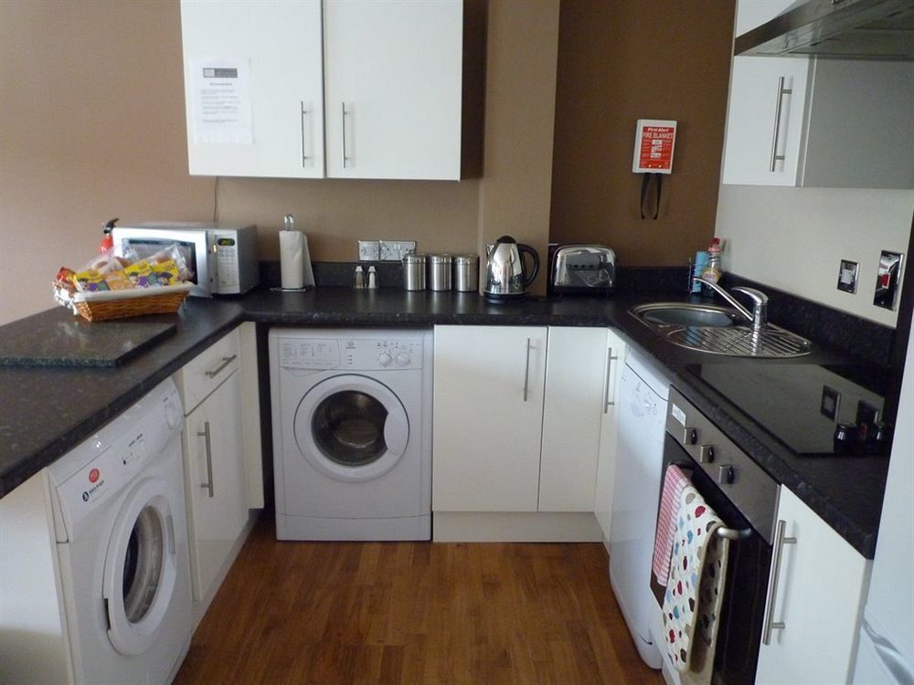 The House - Free 1st Breakfast - Free Parking Apartment *