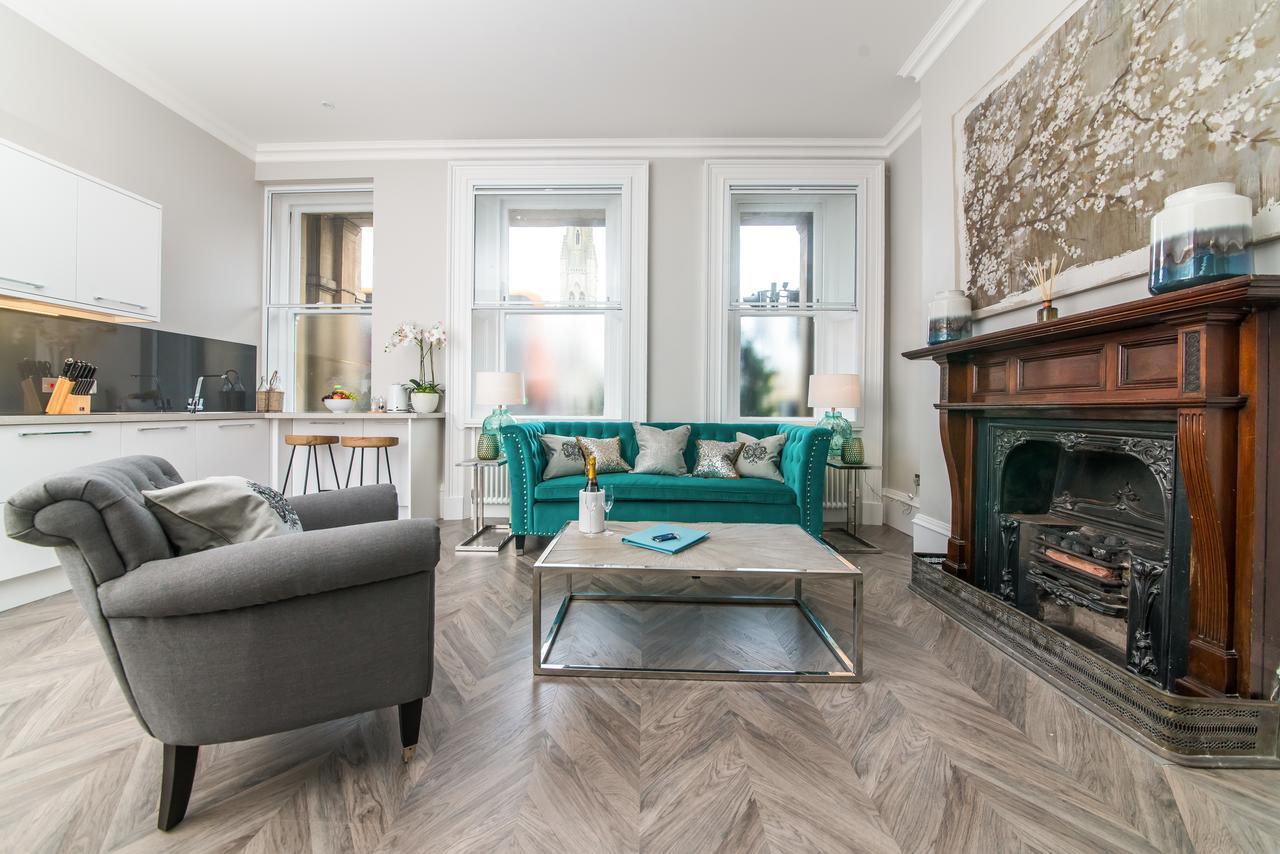 The Halcyon Apartments, Henry Street Aparthotel 4*