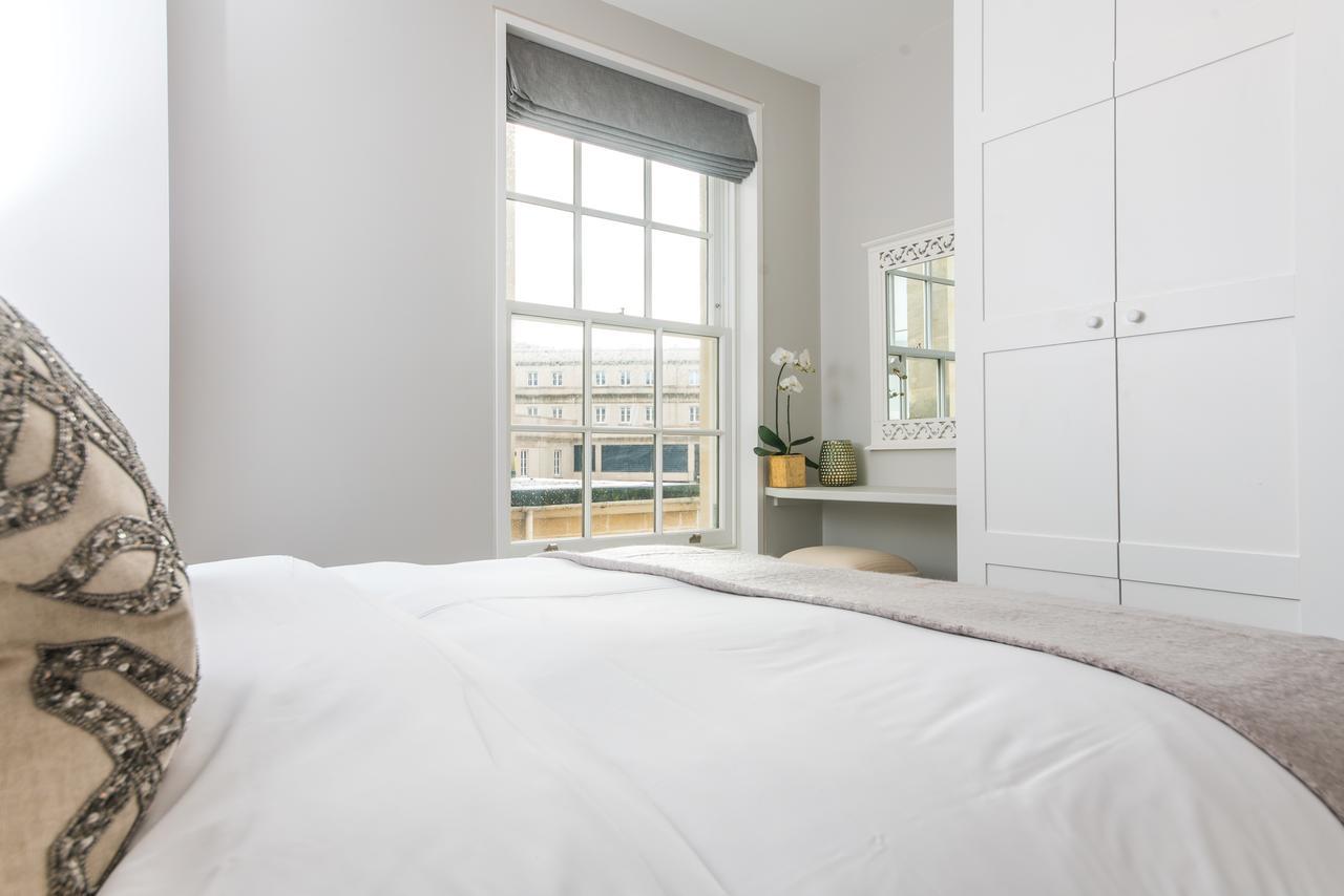Aparthotel The Halcyon Apartments, Henry Street 4*