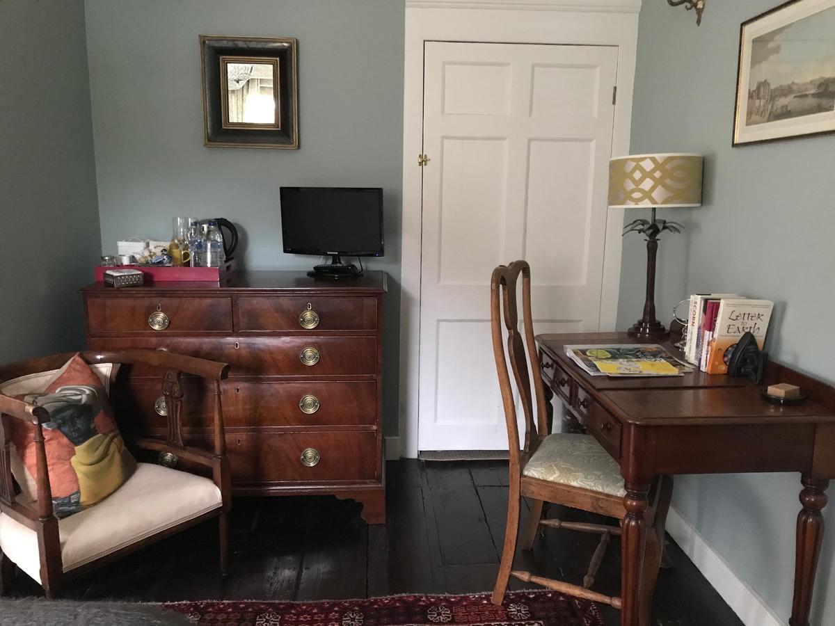 Bed & Breakfast Poplar House 4*