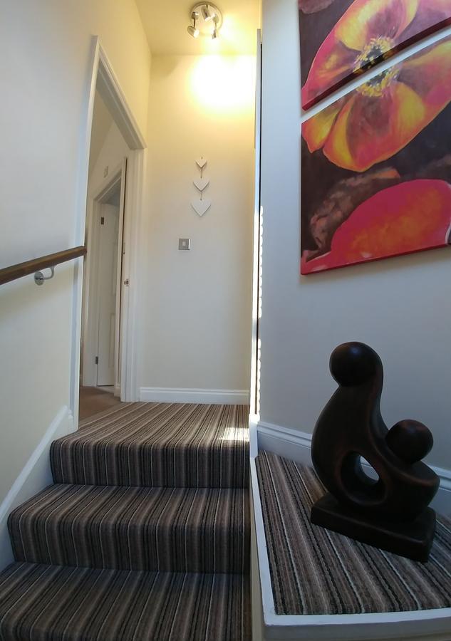 The House - Free 1st Breakfast - Free Parking *