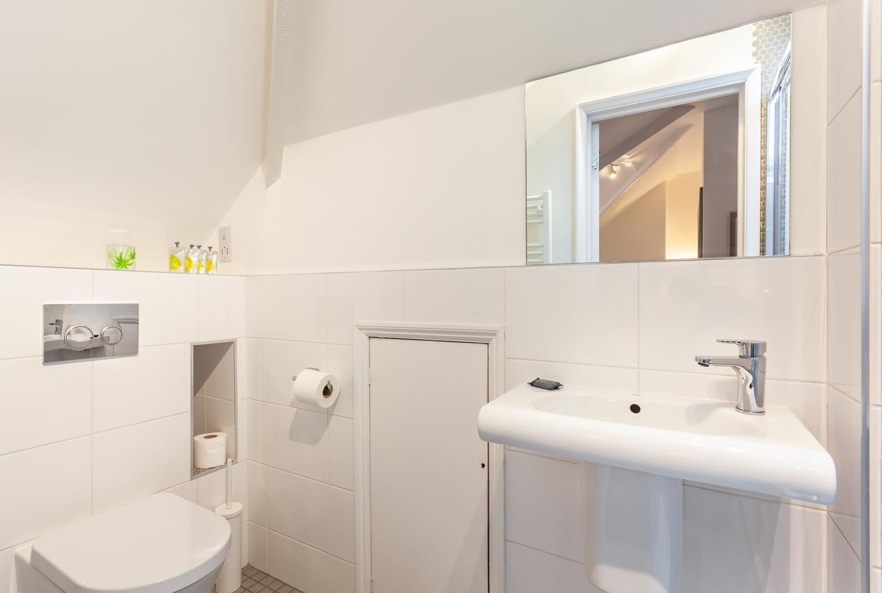 Bridge House Bed & Breakfast Bath