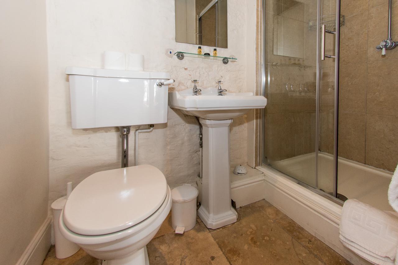 The Longleat Arms 4*