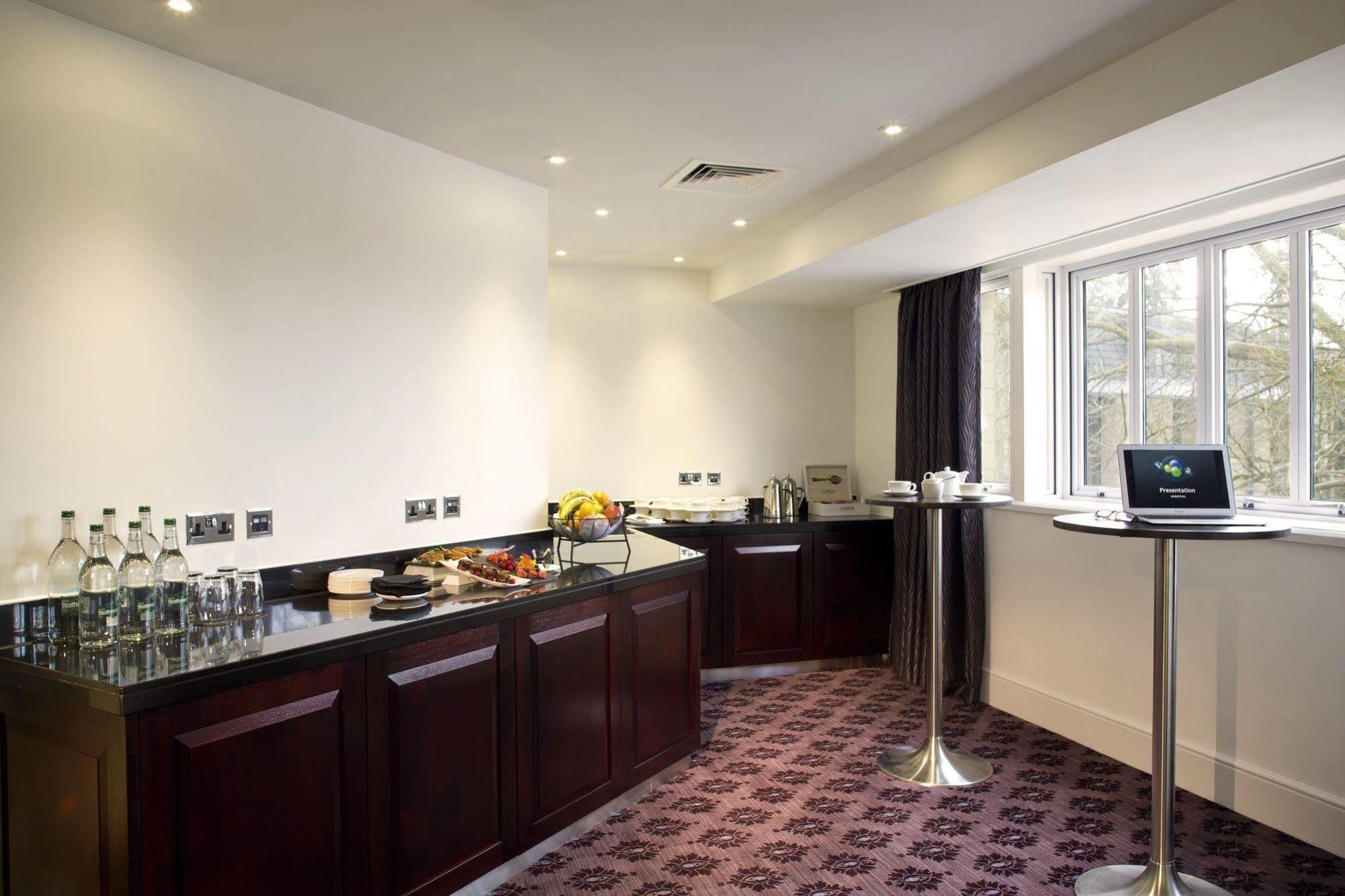 Bailbrook House Hotel, Hotel