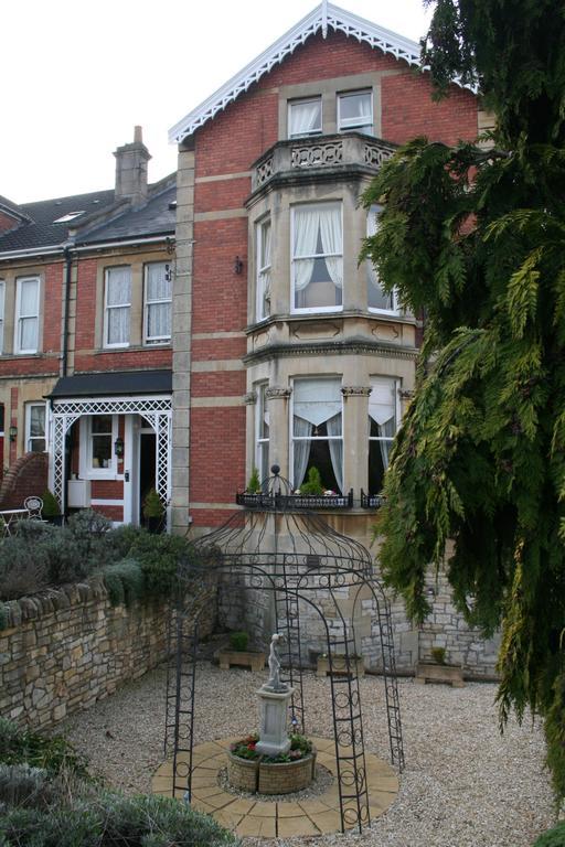 Cranleigh Guest house