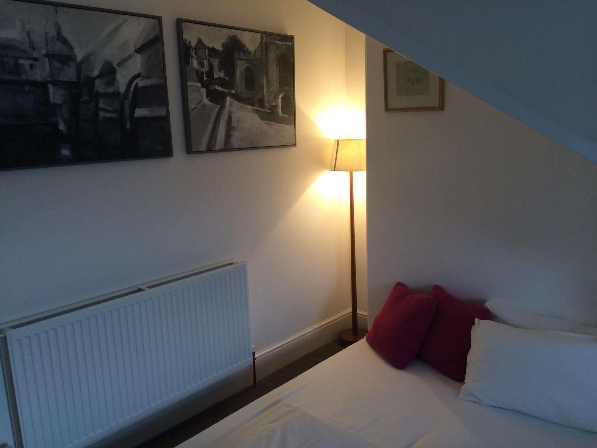 Bed & Breakfast Bridge House Bath