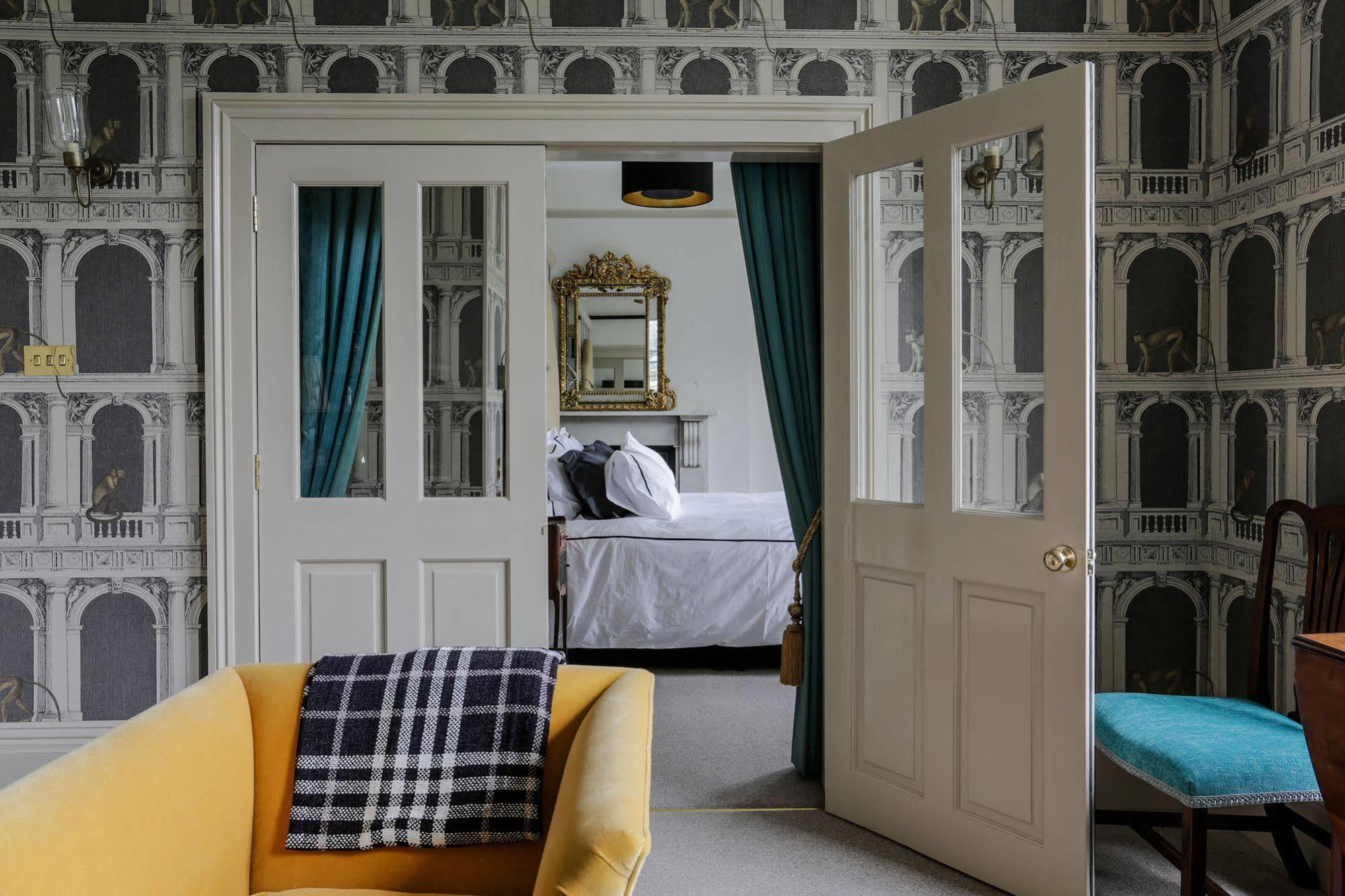 Grove Bed & Breakfast 4*
