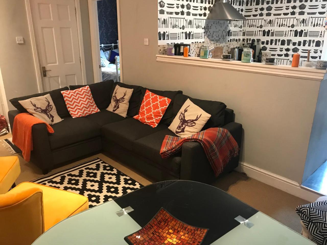 1 Bed Apartment *