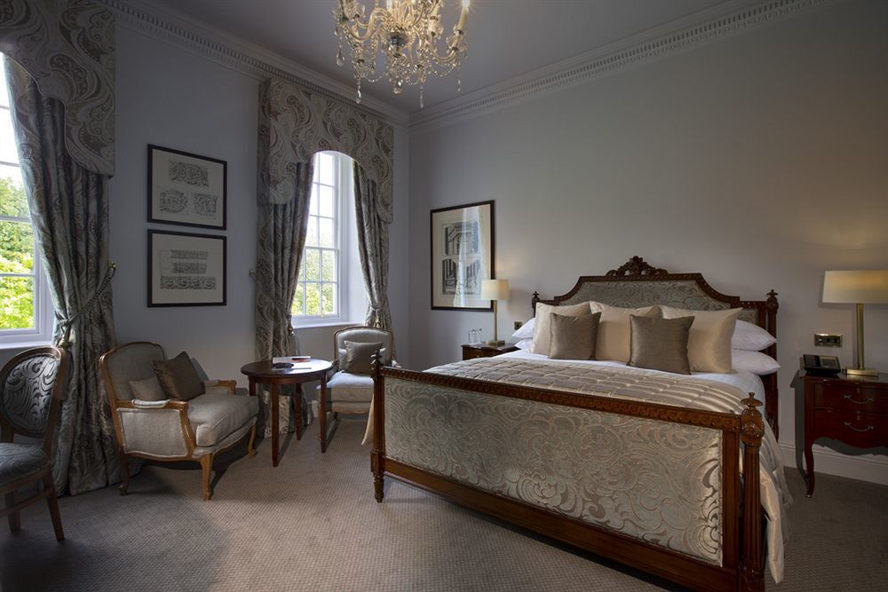 Bailbrook House Hotel, Hotel