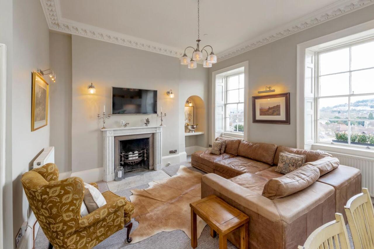 Luxury Two Floor Central Duplex Free Parking Apartment Bath