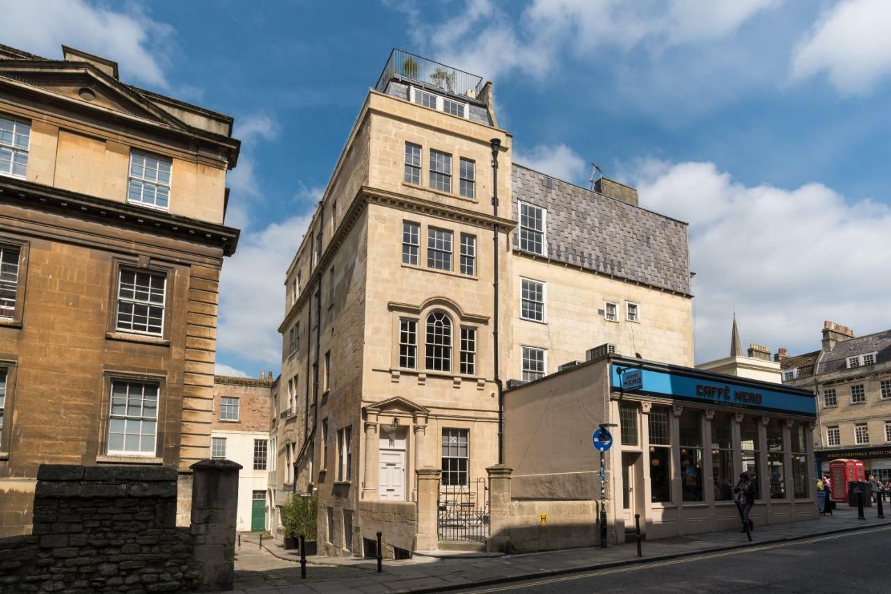 Hiding Space - Trim Street Bath
