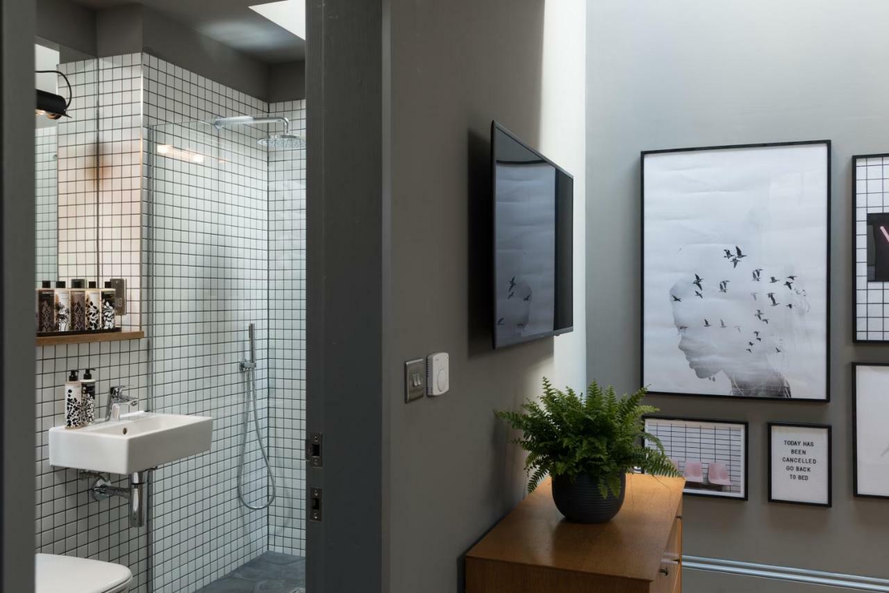 Hiding Space - Trim Street Aparthotel 4*