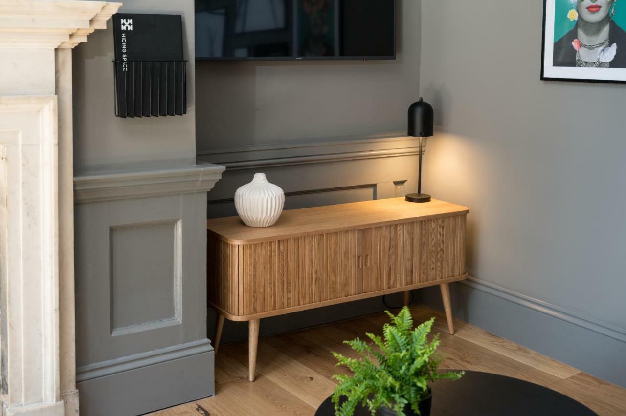 Hiding Space - Trim Street Aparthotel 4*