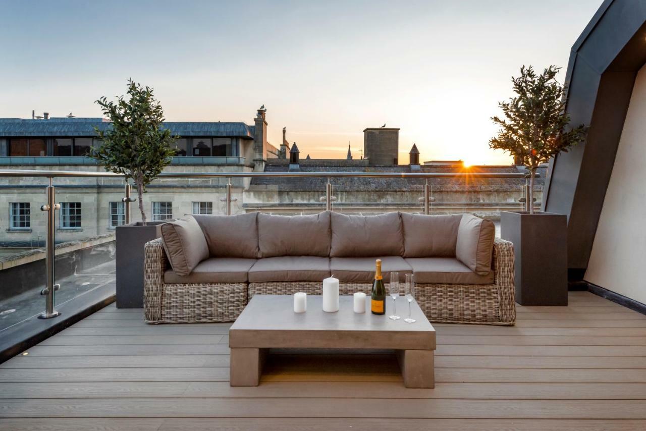 Superior Luxury - City Centre Apartment