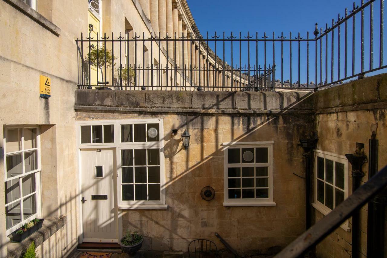 Stunning Royal Crescent With 3 Bedrooms