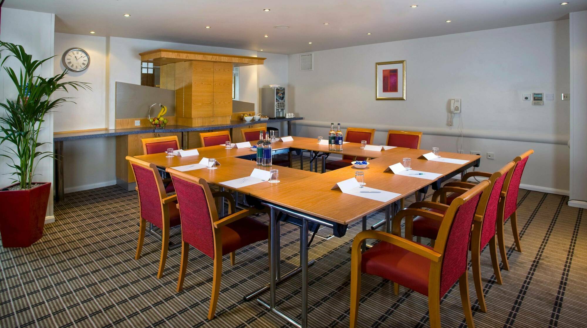 Express By Ihg Hotel