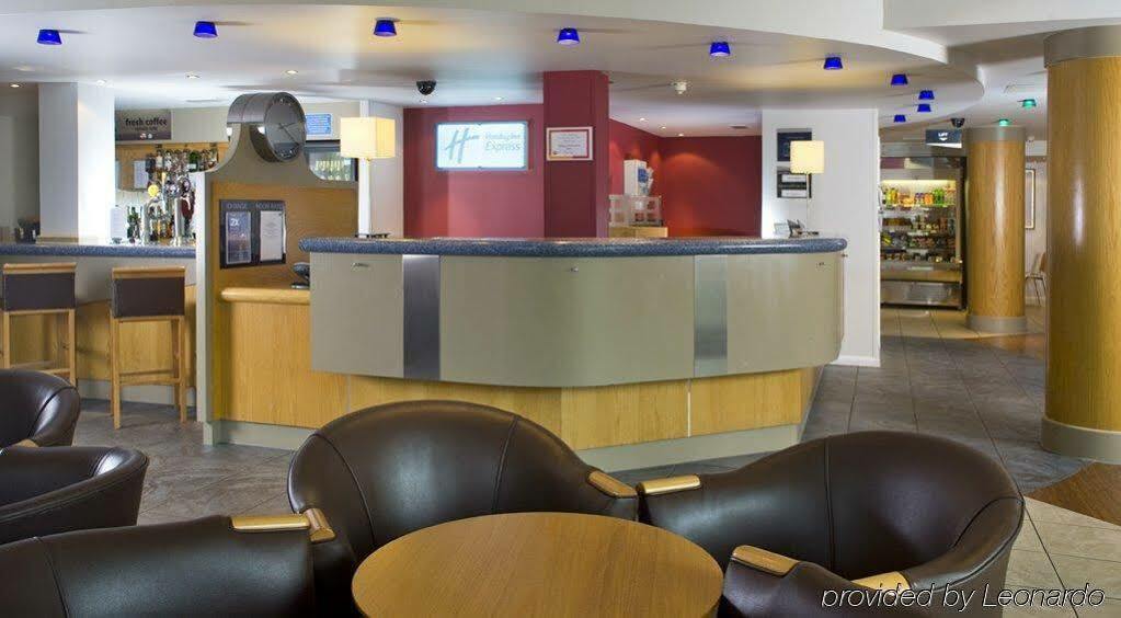 Express By Ihg 3*