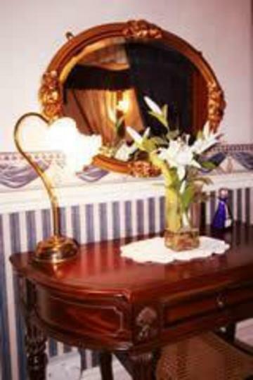 Cranleigh Guest house 4*