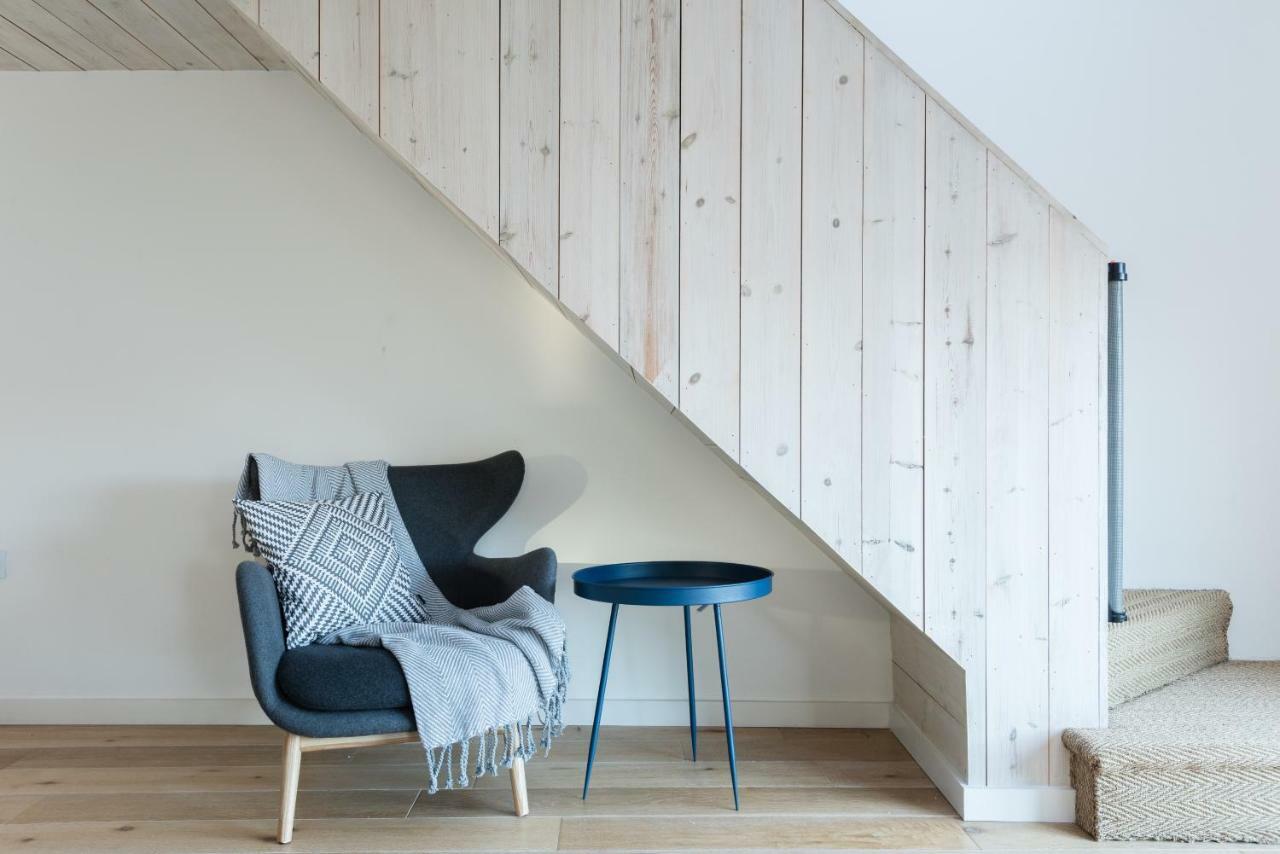 The Cliffside Loft - Distinctly Modern 3 Bdr Riverside *