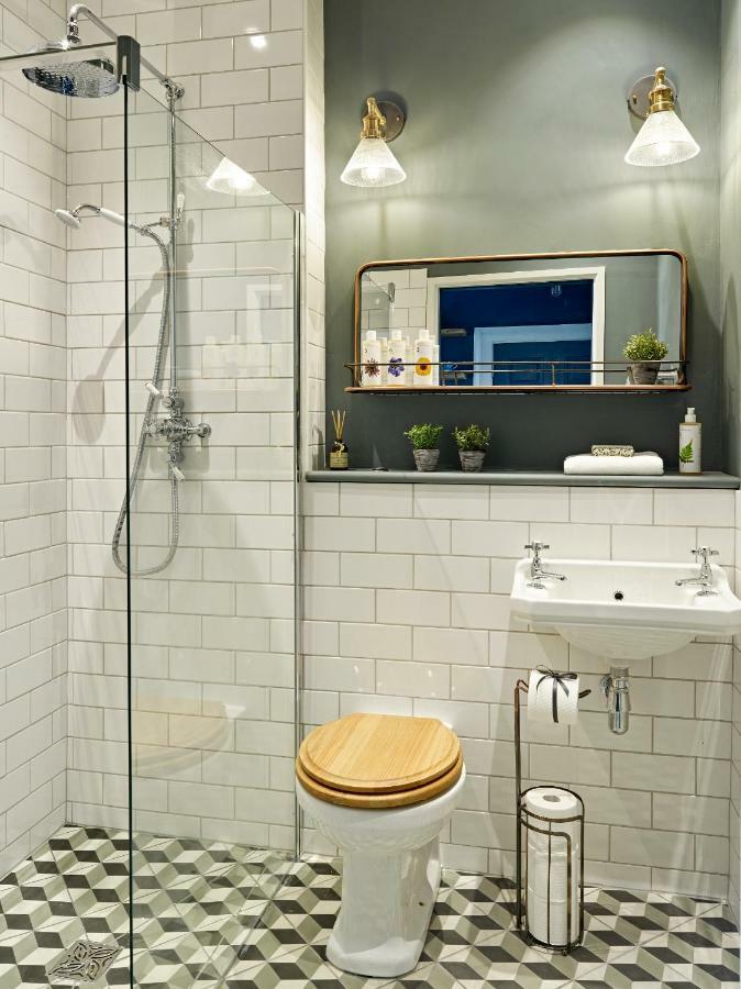 Rivers Street Townhouse - Studio * Bath