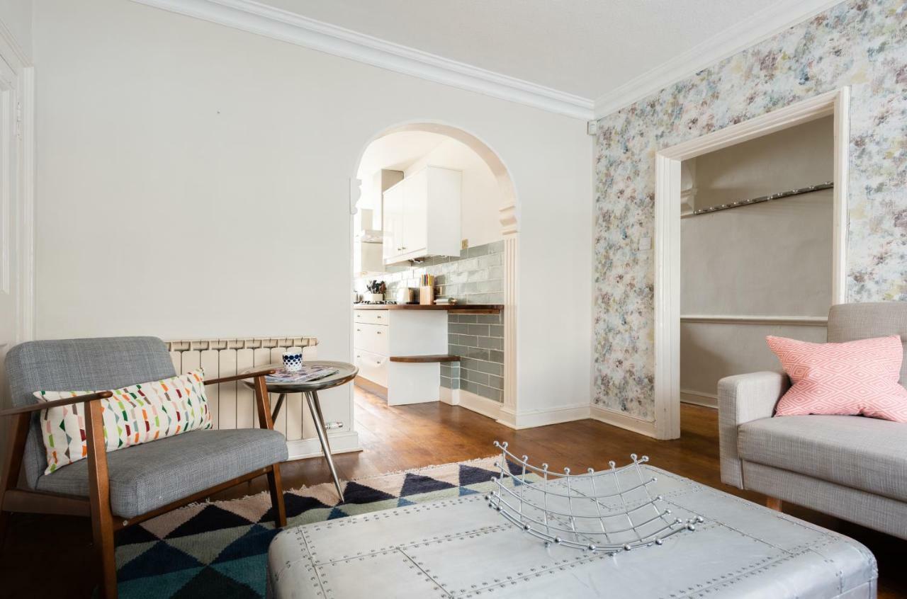 The Georgian Greenhouse - Delightful 4bdr House Apartment Bath
