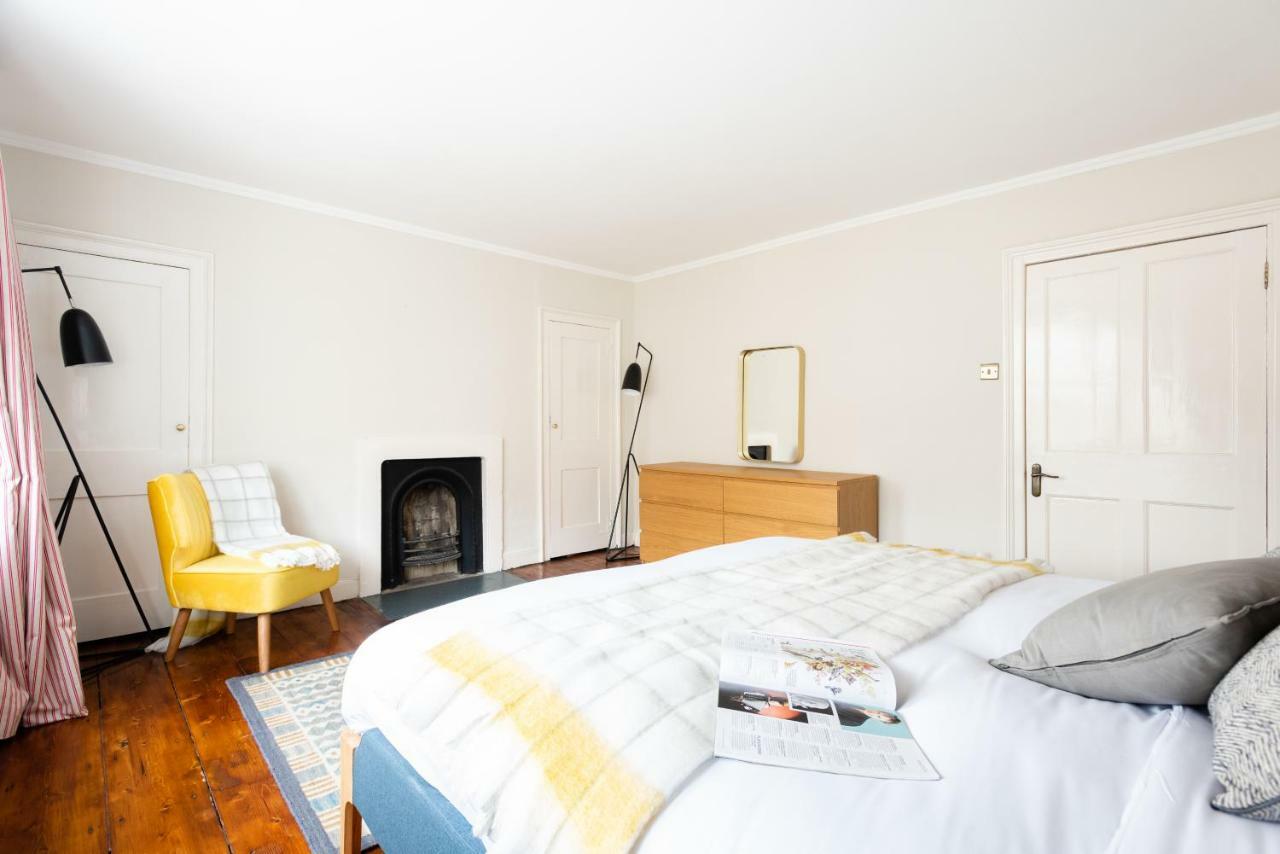 The Georgian Greenhouse - Delightful 4bdr House Apartment