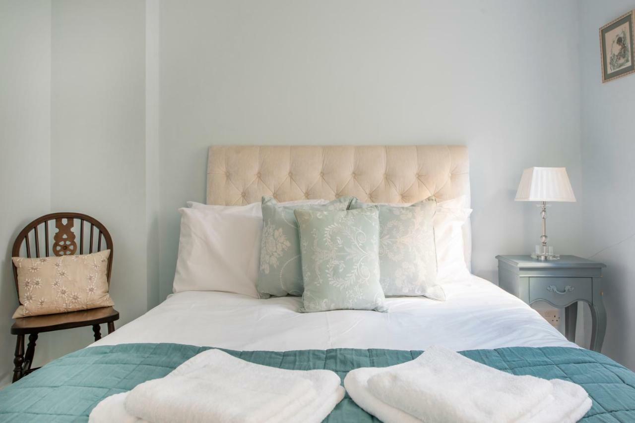 Chatham House - Central Townhouse Bath