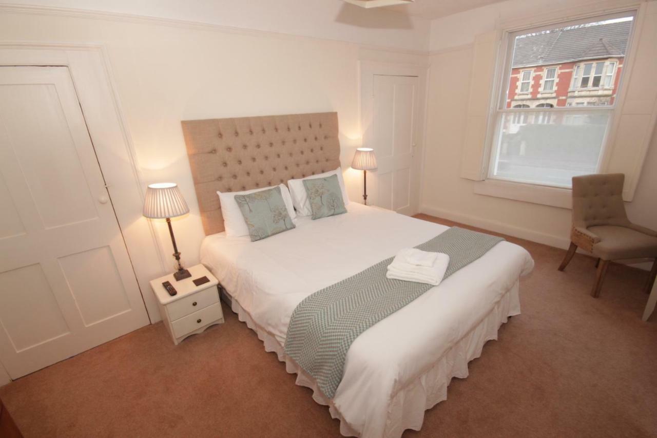 Wellsway House Holiday home *