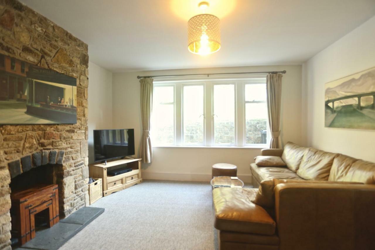 Holiday home Victorian Lodge: Private Estate With Secure Parking Bath