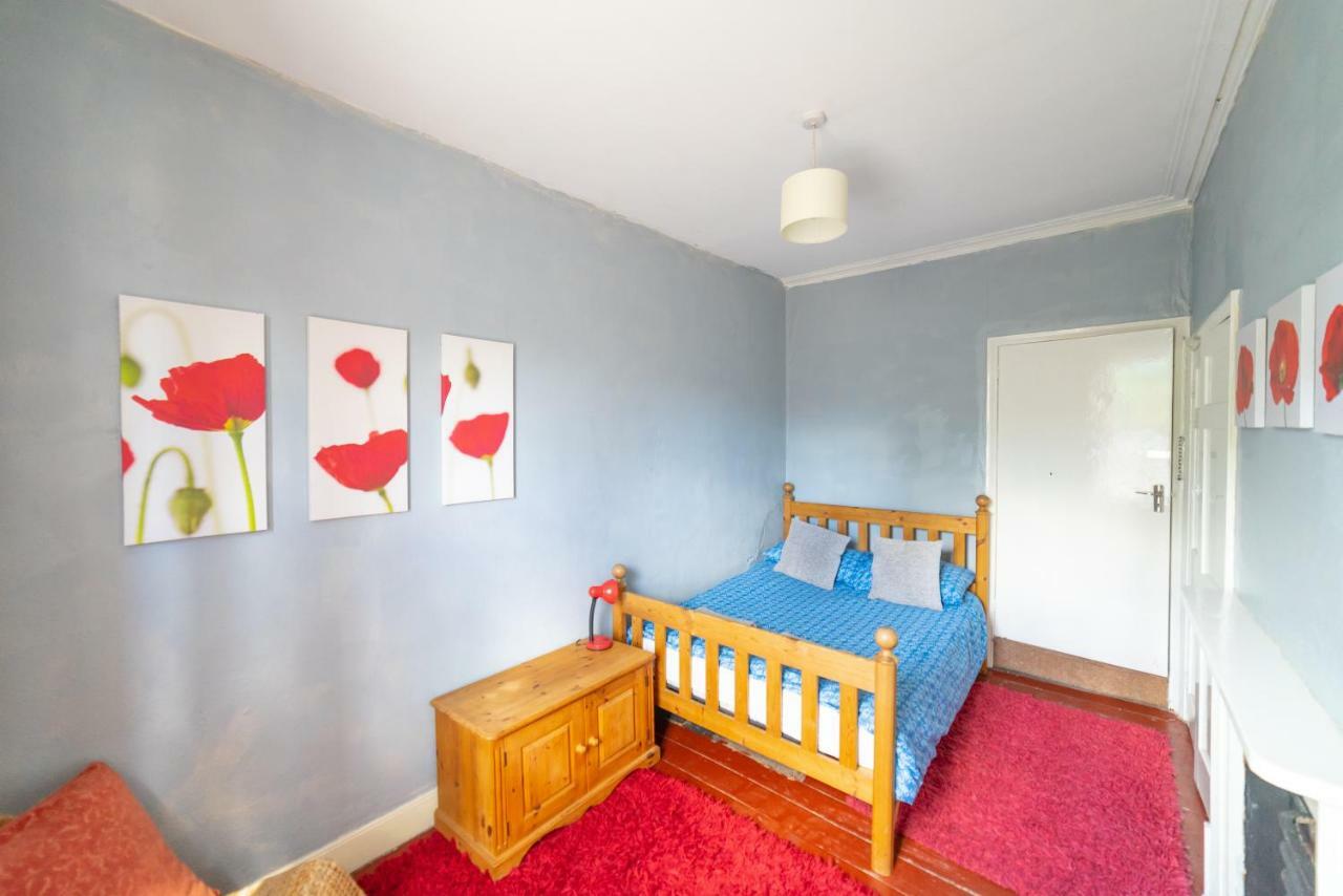 Stag And Hen Friendly House With Parking Holiday home Bath
