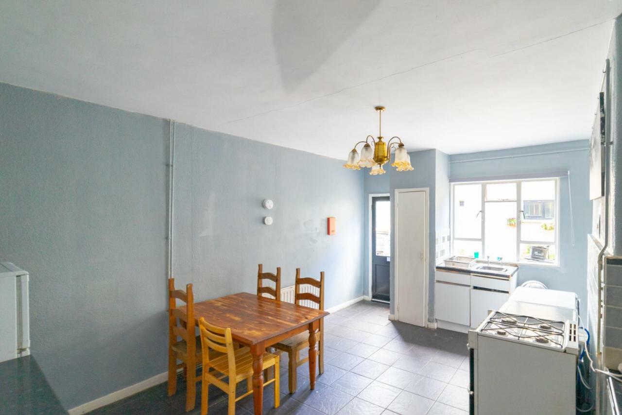 Stag And Hen Friendly House With Parking * Bath