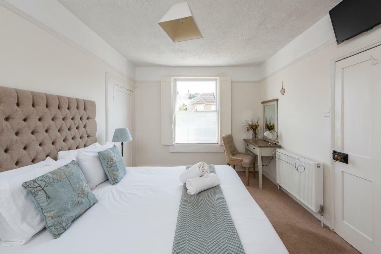 Holiday home Wellsway House