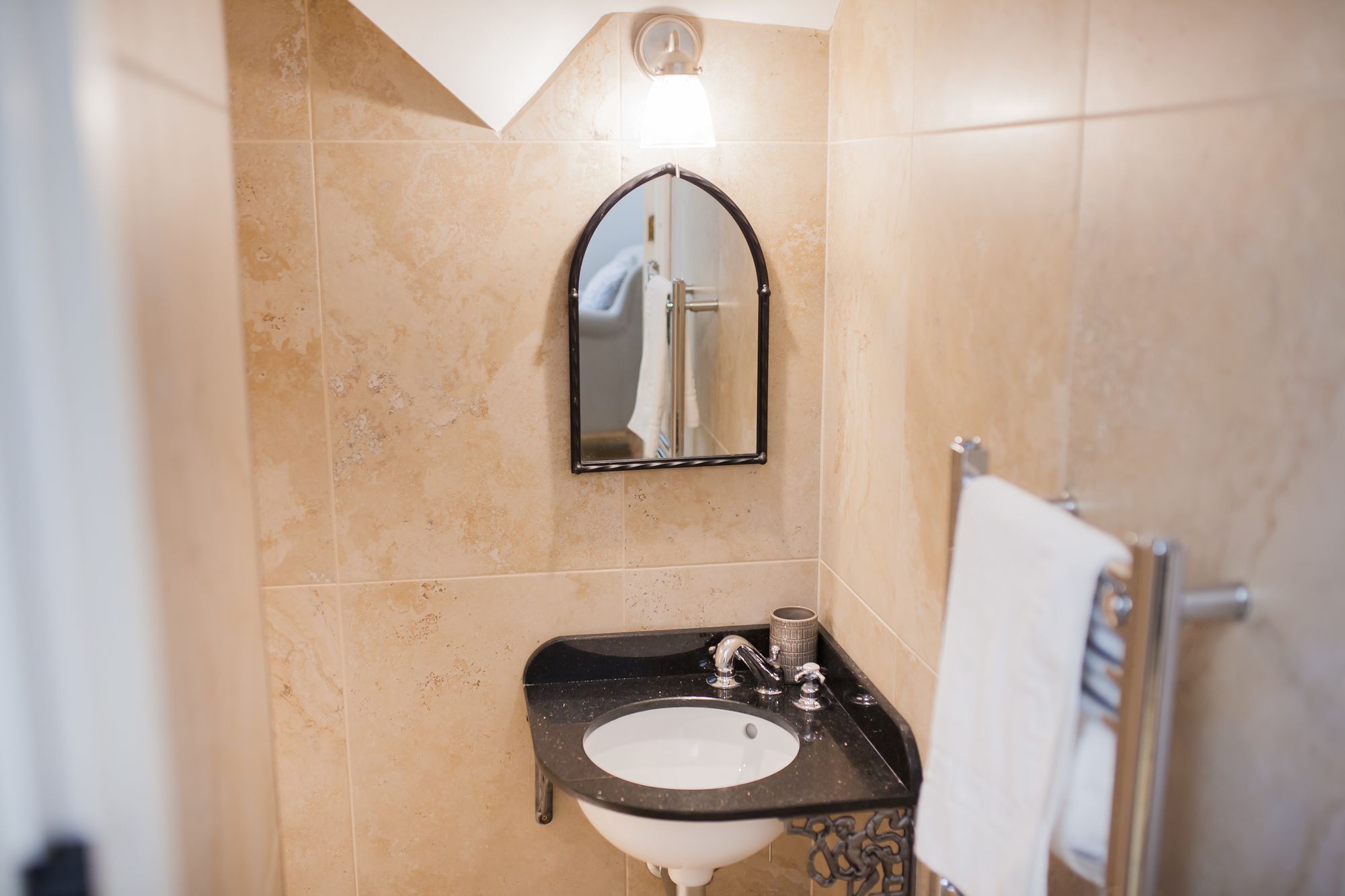 Panda Sanctuaries Apartment Bath