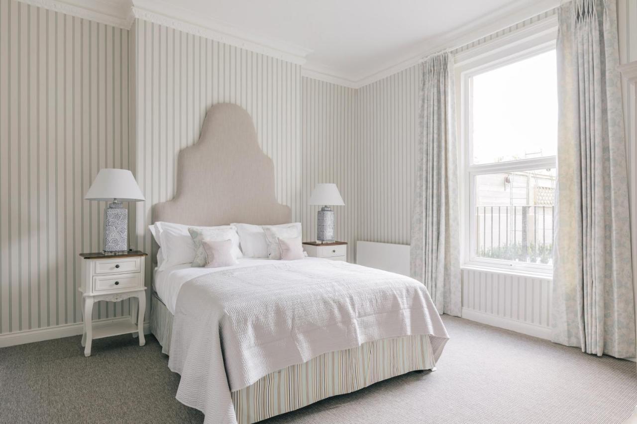 Tyndall Boutique 4*