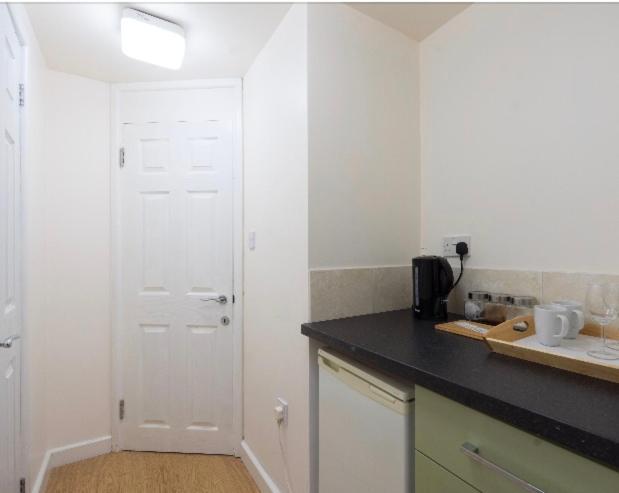 Alexandra Annexe Apartment *