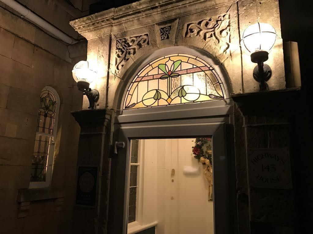 Tyndall Boutique Bath
